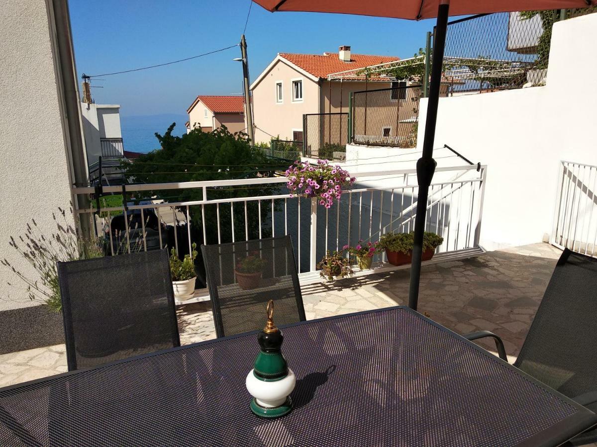 Apartment Satus Подстрана Екстер'єр фото